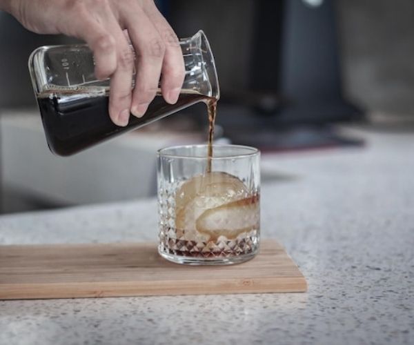 Evde Kolayca Yapabileceğiniz 5 Adımda Soğuk Kahve (Cold Brew Değil!)